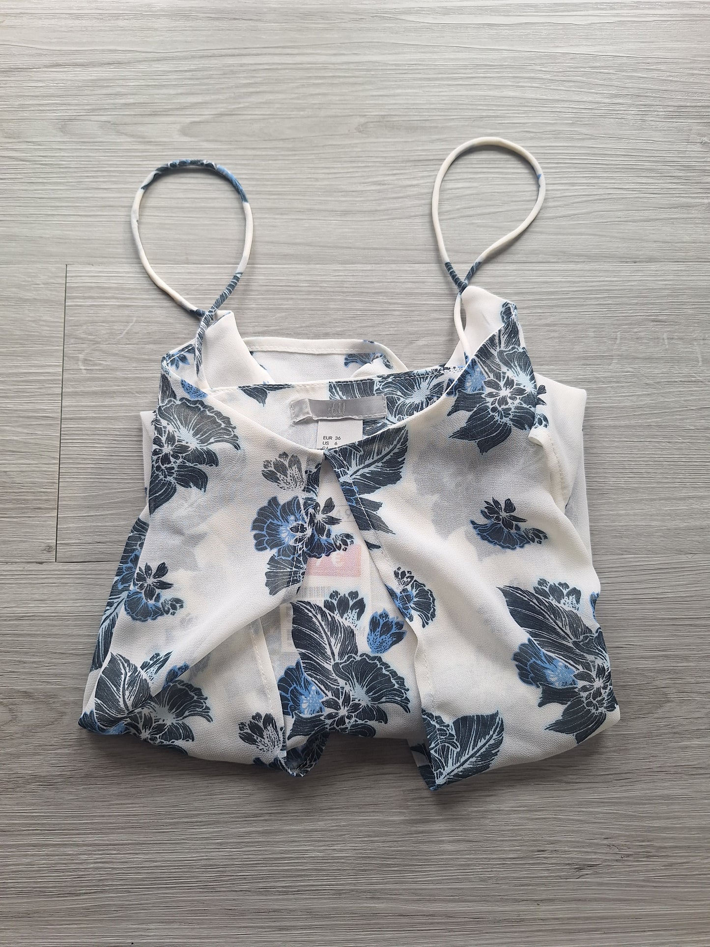H&M Spaghettitop Blumenprint 36