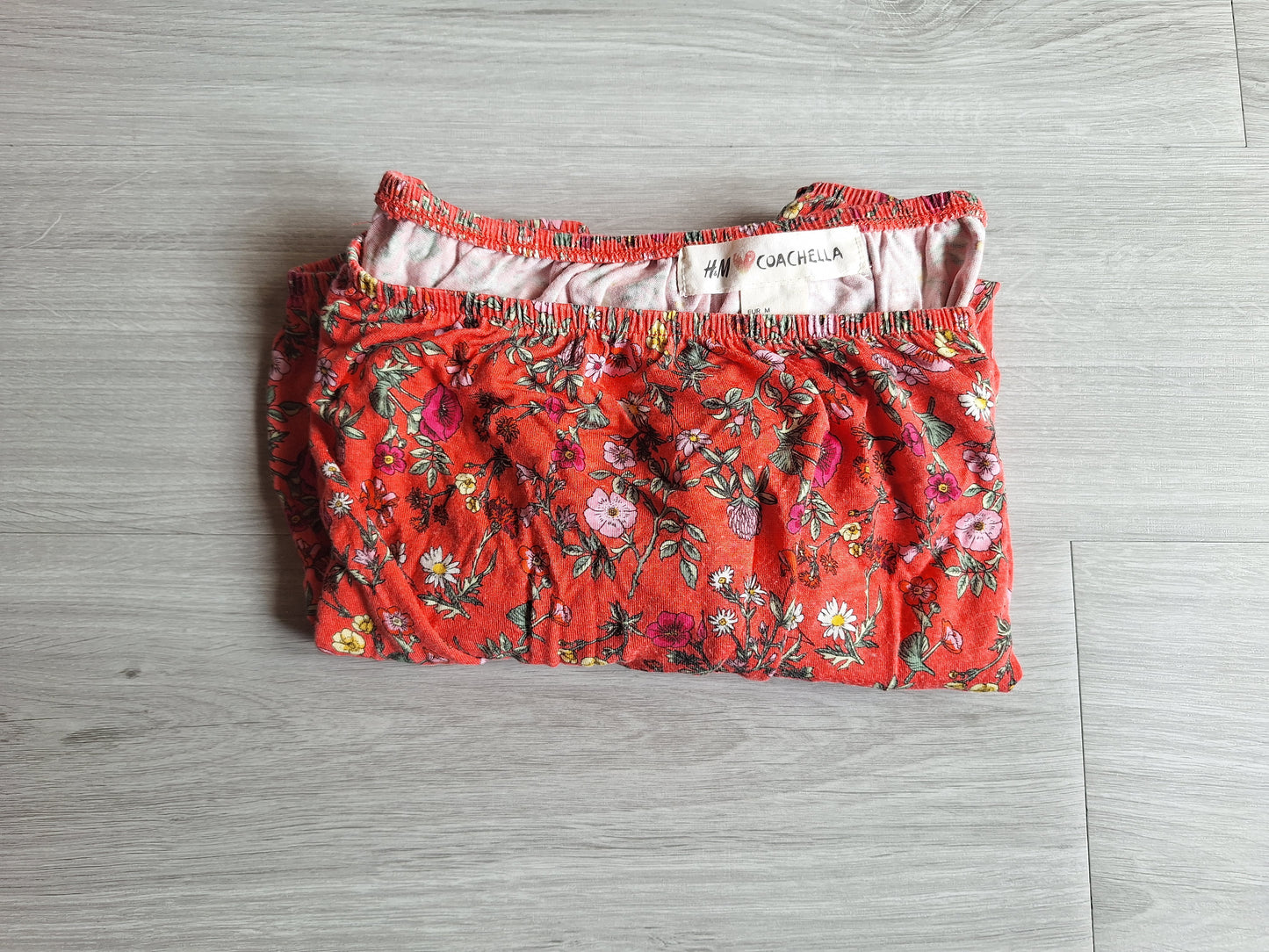 H&M Coachella Carmenbluse 38