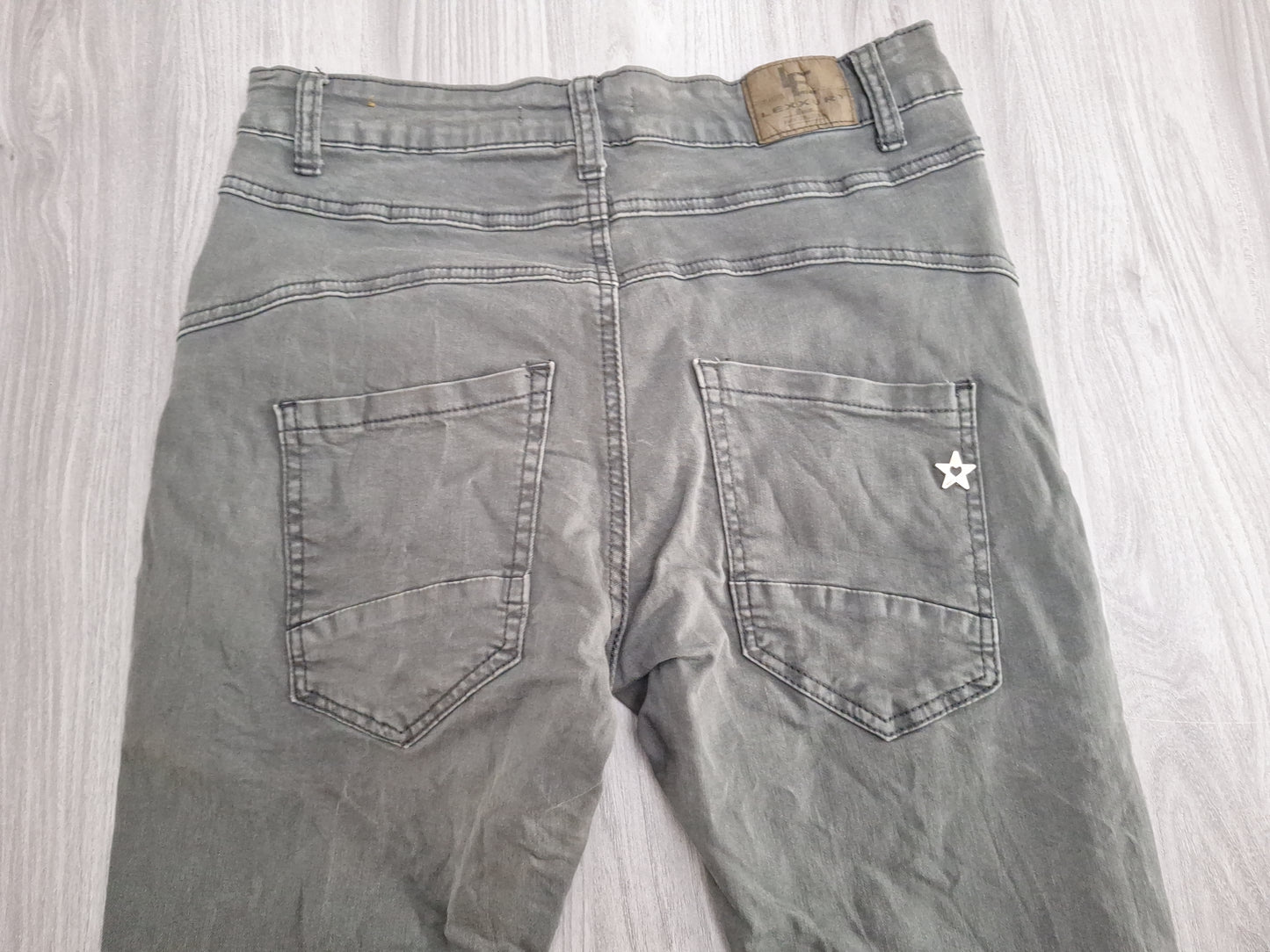 Lexxury Röhrenjeans 36