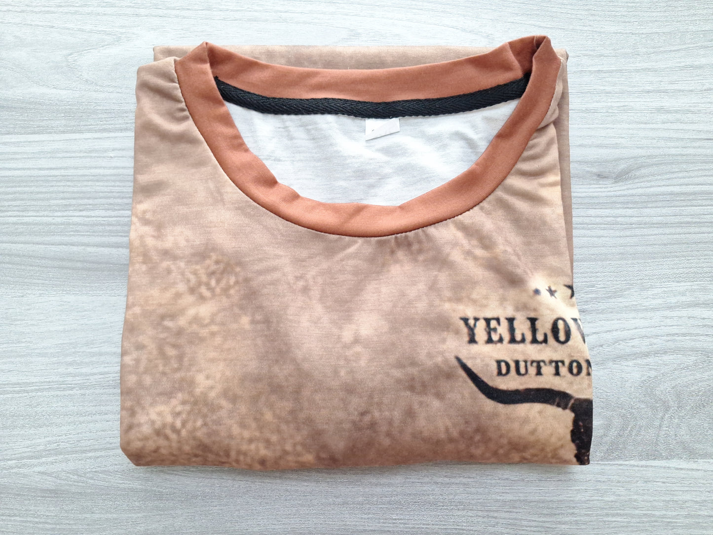 Yellowstone Dutton Ranch T-Shirt Batik 2XL