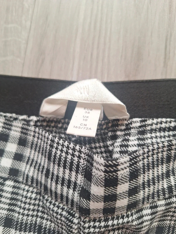 H&M Tapered Stoffhose 38