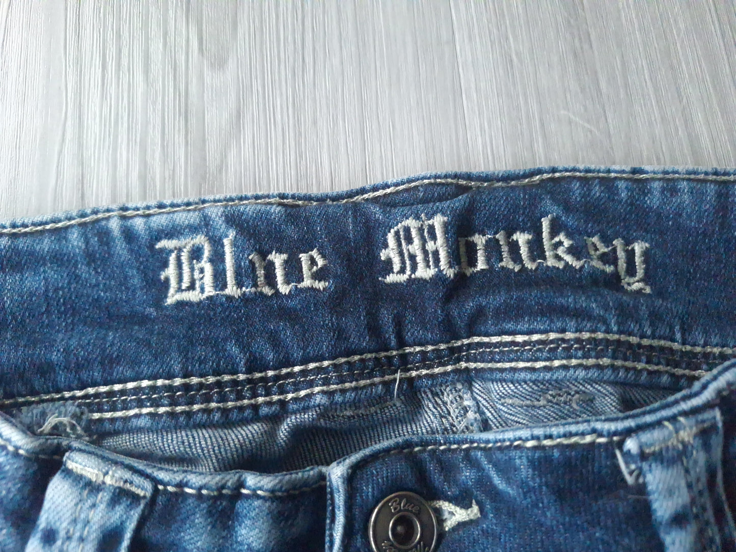 Blue Monkey Slim Fit Röhrenjeans W29 L32 36