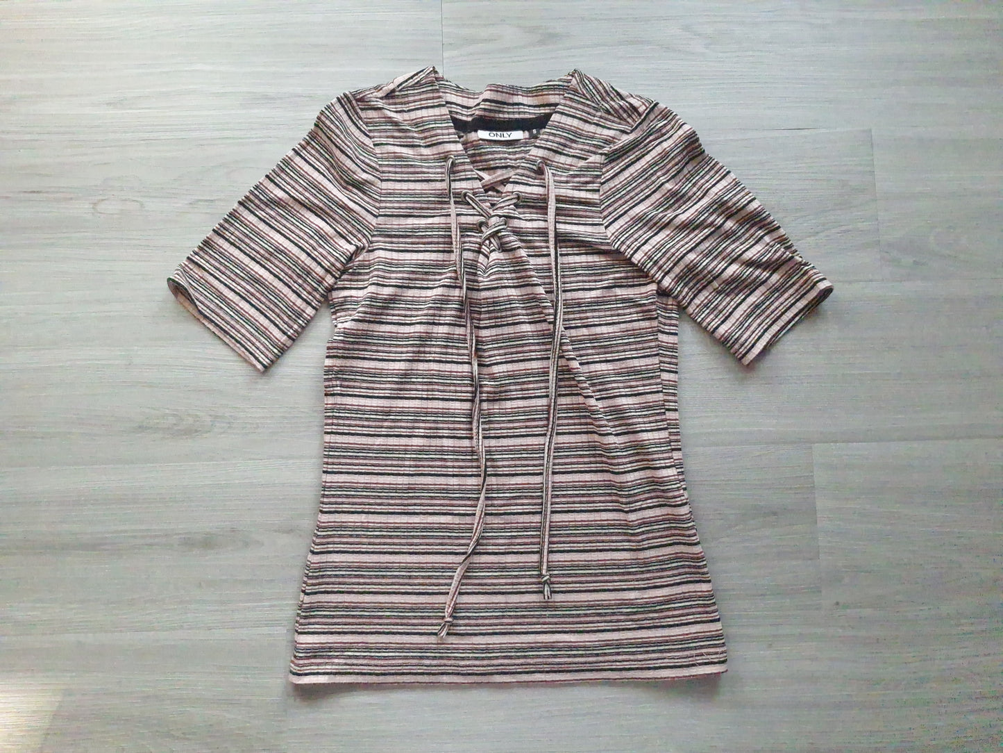 ONLY Longshirt Lace-Up Ausschnitt 36