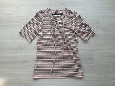 ONLY Longshirt Lace-Up Ausschnitt 36