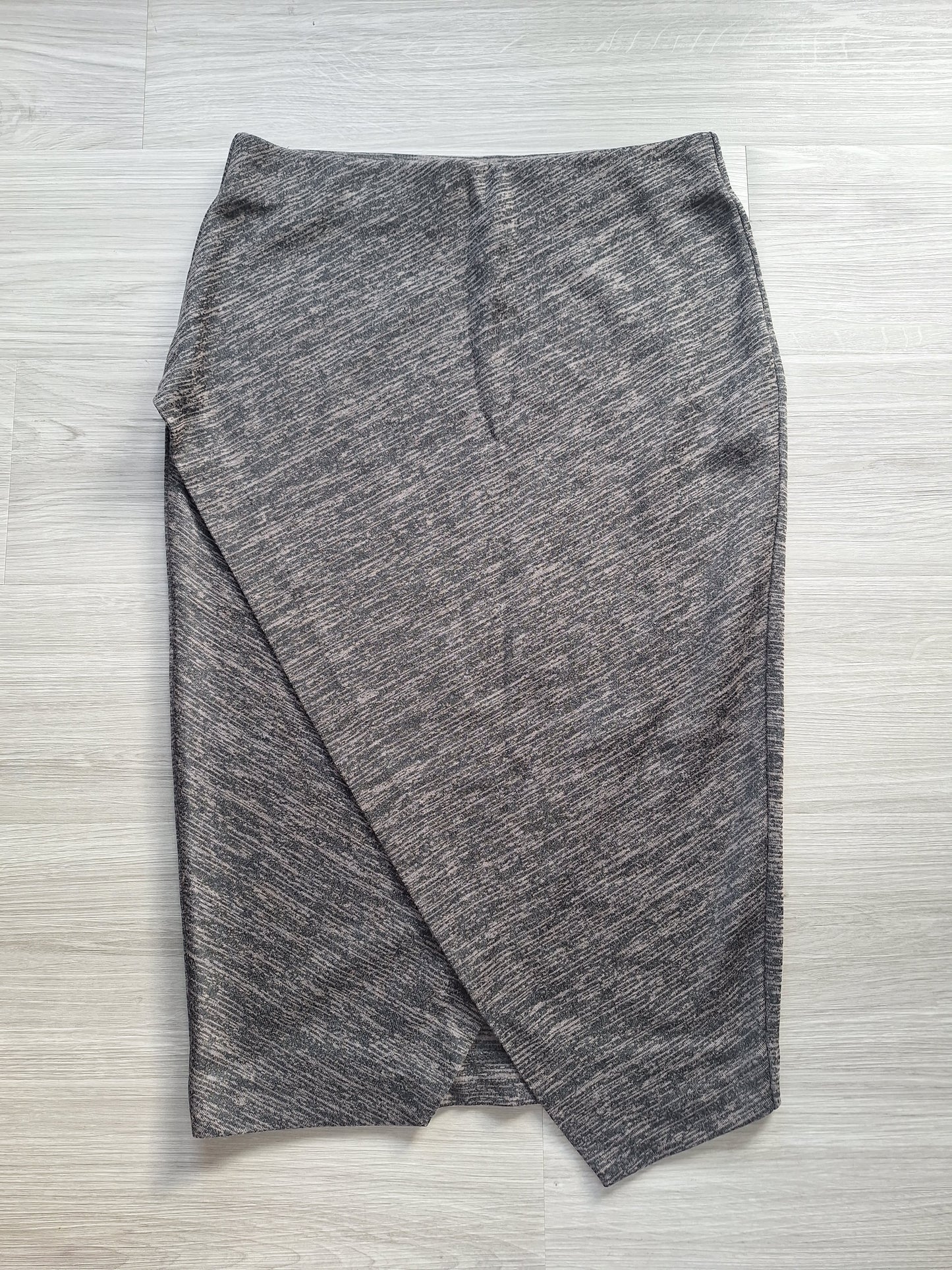 H&M Asymmetrischer Midirock 36