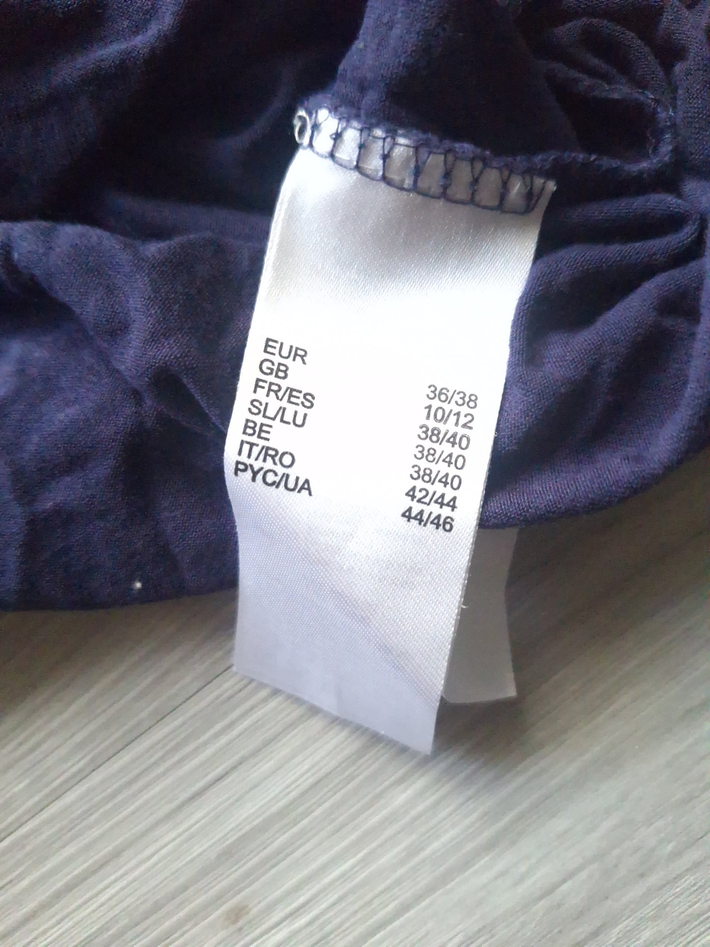 s.Oliver Langarmshirt Cut-Out 36