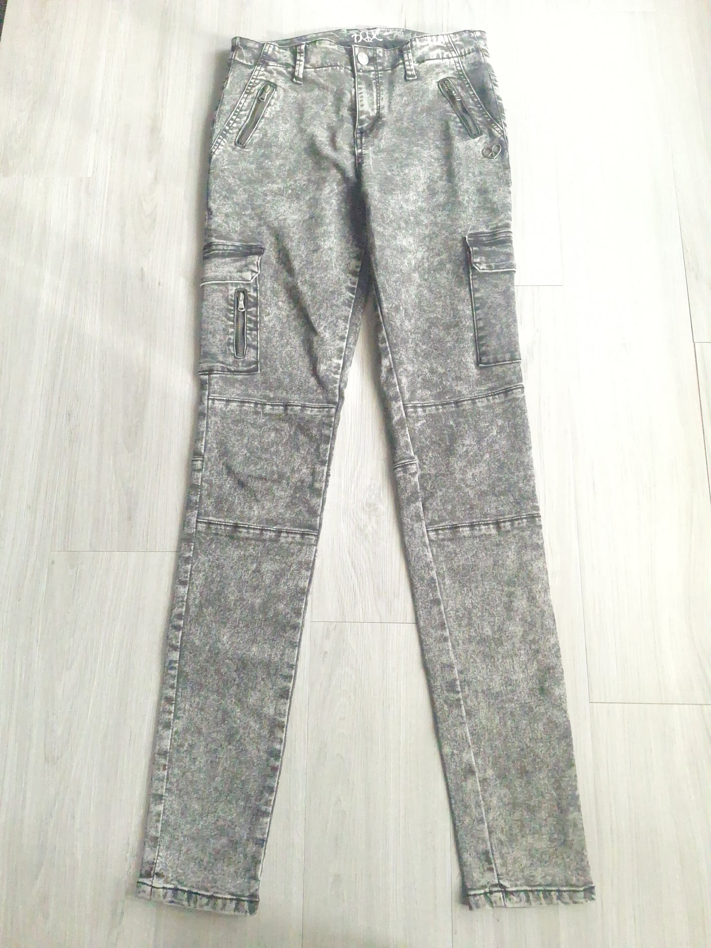 Peace & Love Cargo Jeans Acid Wash 36