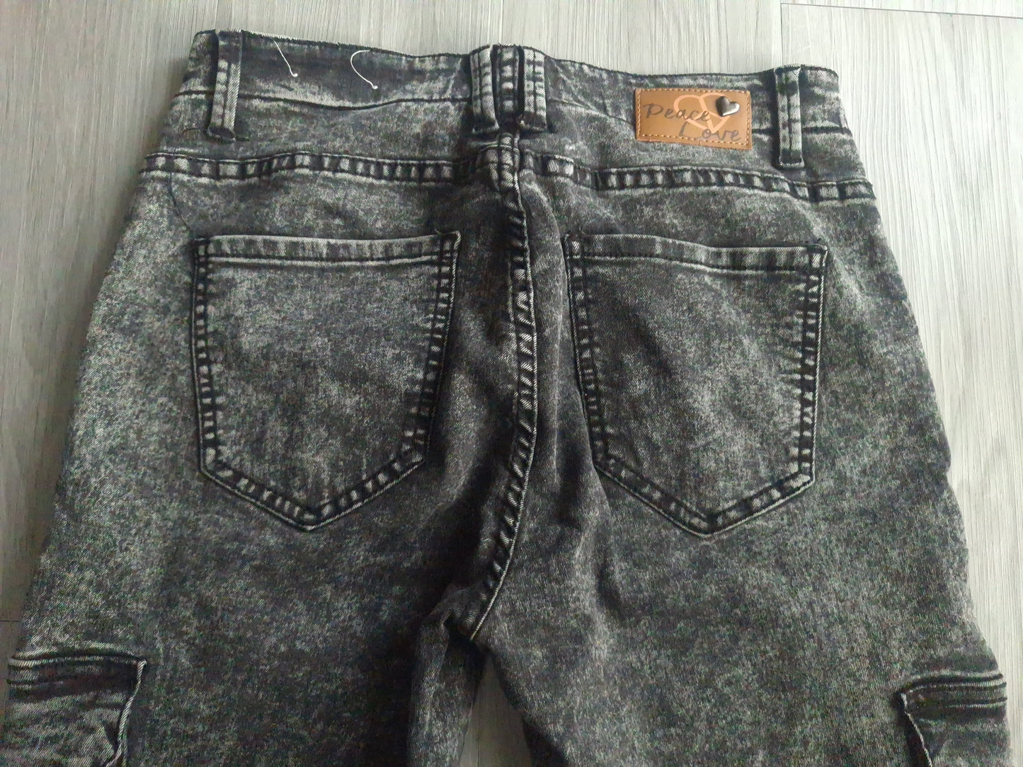 Peace & Love Cargo Jeans Acid Wash 36