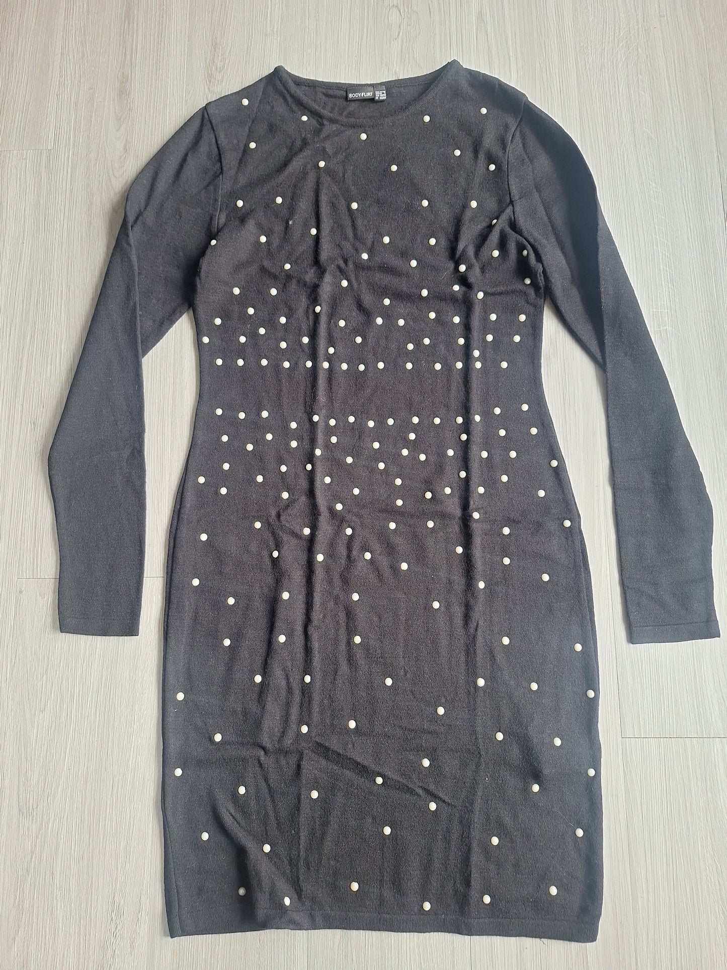 Bodyflirt Strickkleid Nietenoptik 36/38