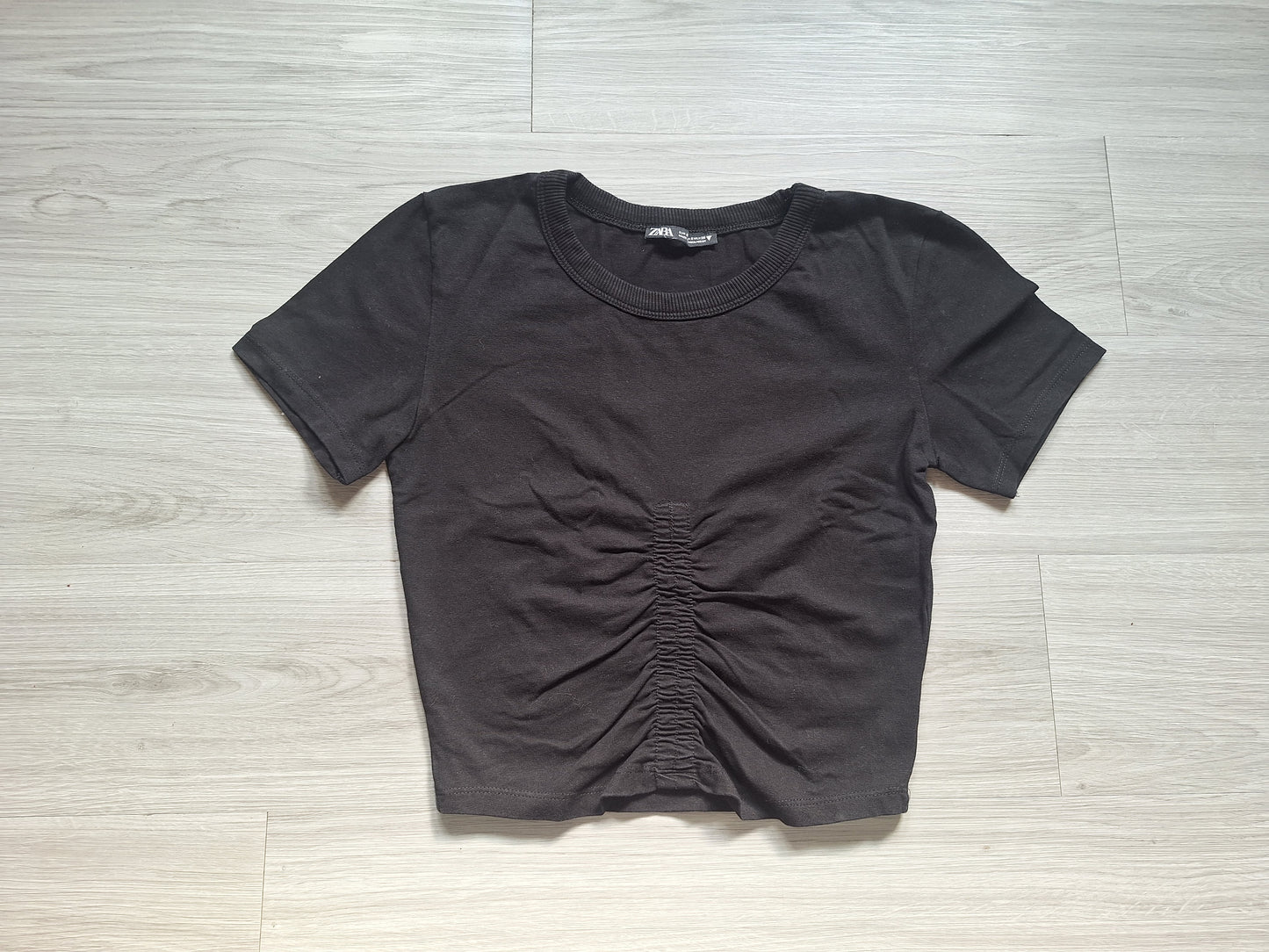 Zara Crop Shirt Raffung 36