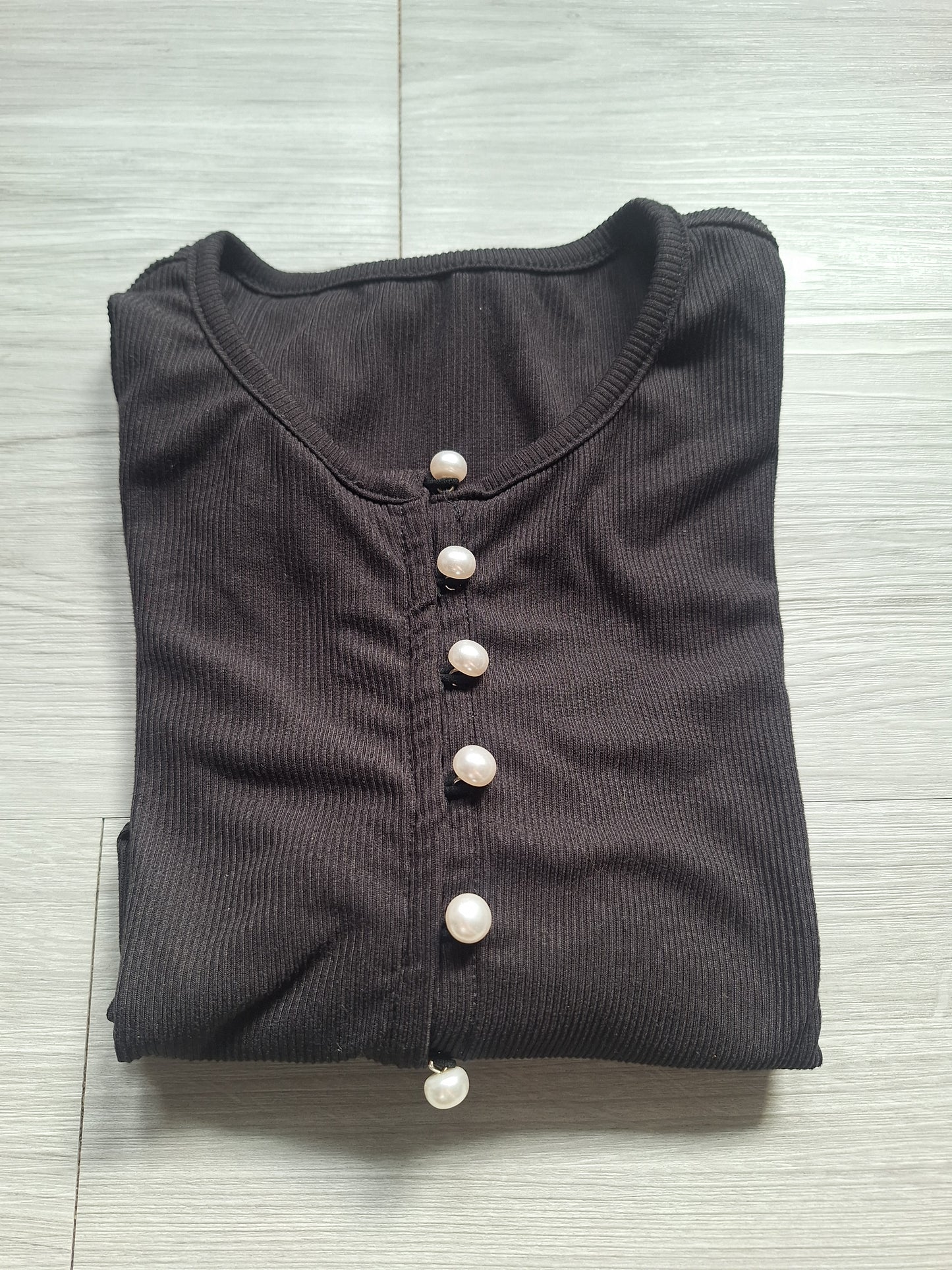 Shein Rippshirt Perlenknöpfen 38