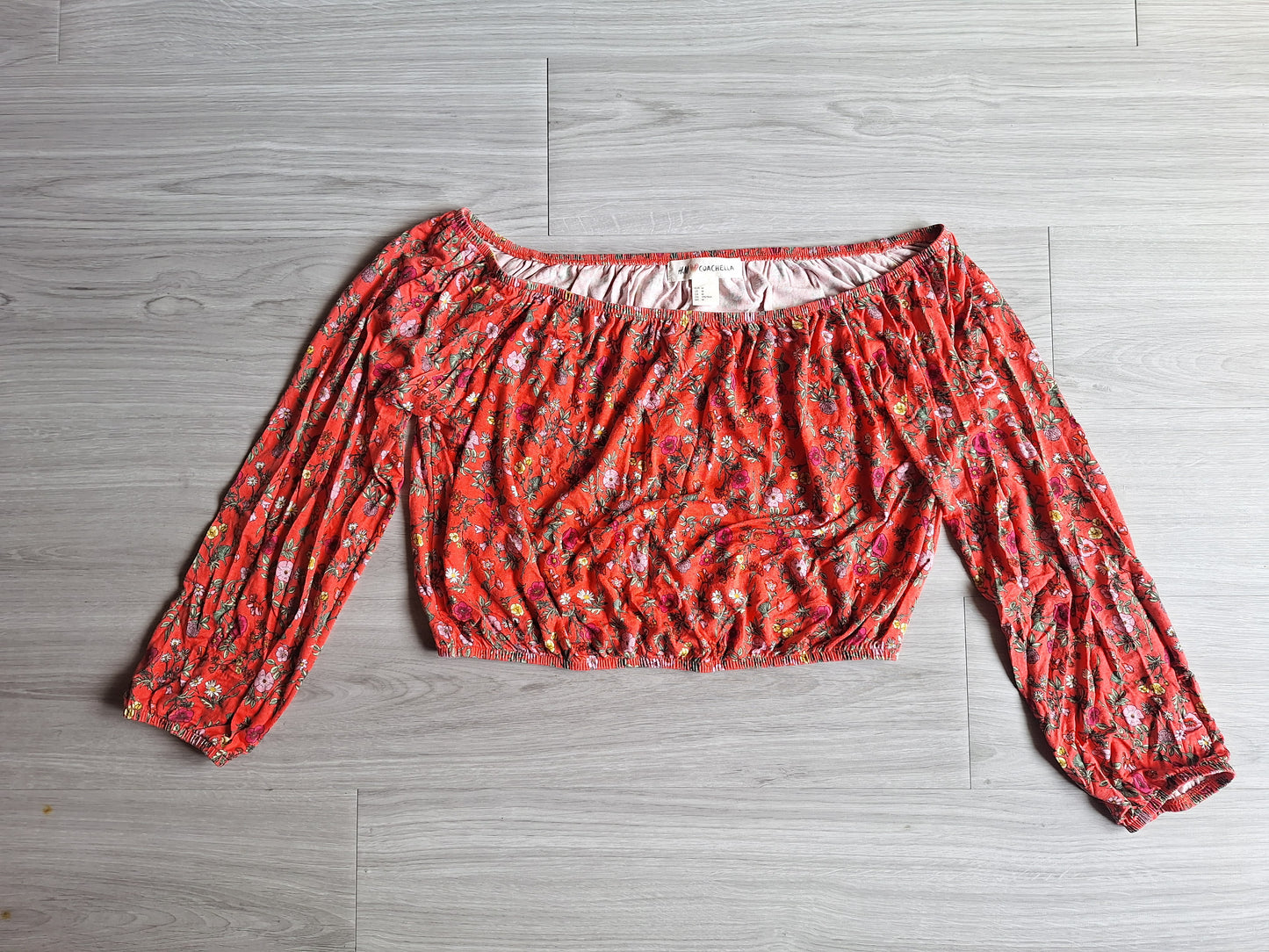 H&M Coachella Carmenbluse 38