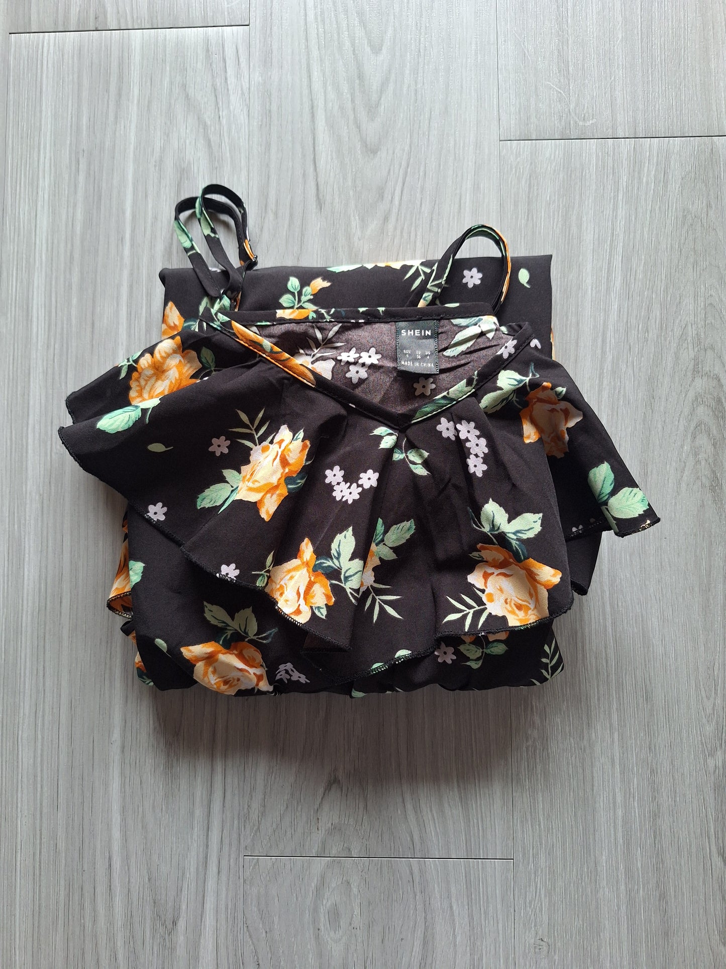 Shein Carmenkleid Off-Shoulder 36