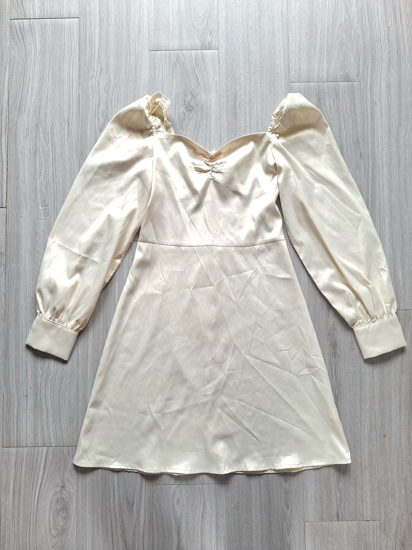 Shein Satin Minikleid 36
