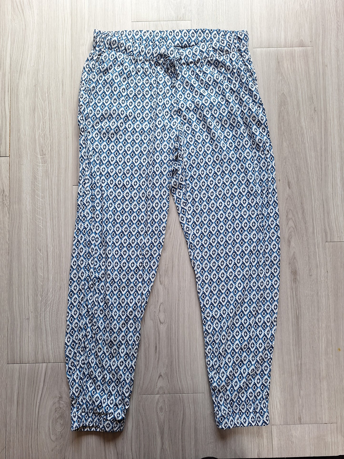 Blue Motion Viskosehose 36