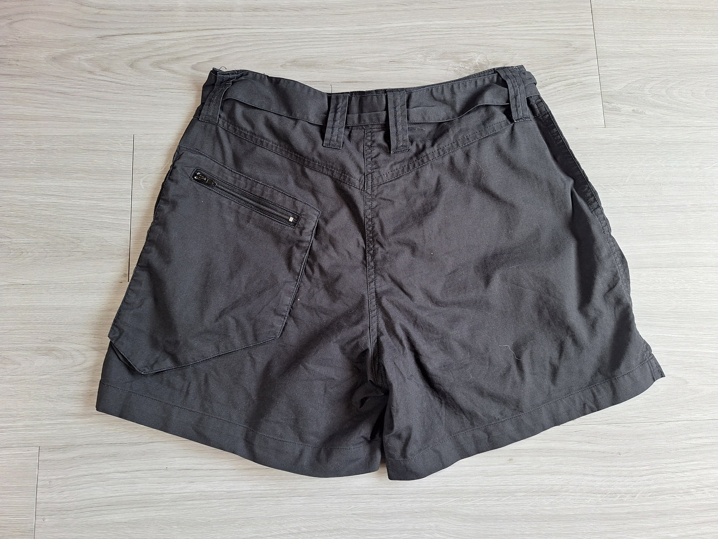Young Classic High Waist Shorts 36
