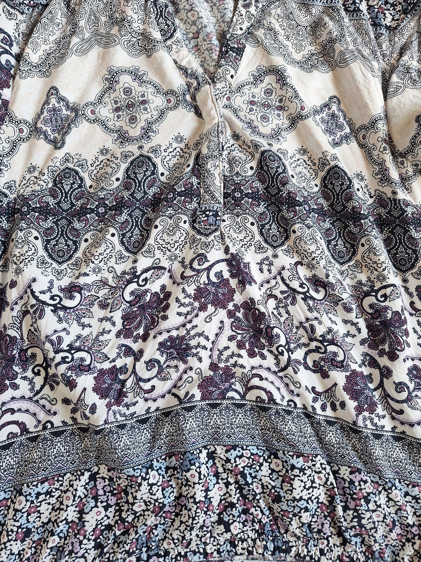 Janina Viskosebluse Paisley 38
