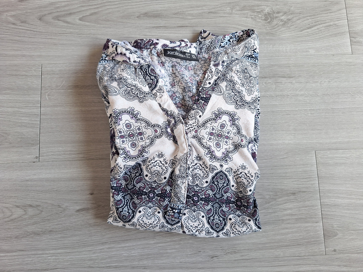 Janina Viskosebluse Paisley 38