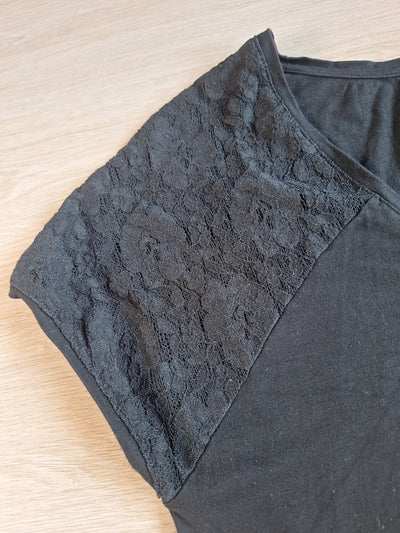 Promod T-Shirt Spitzeneinsatz 38
