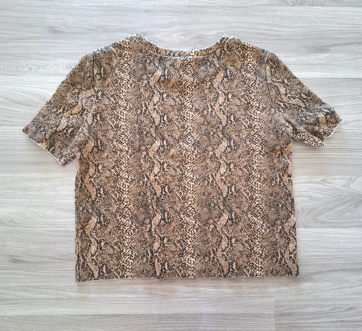 Zara Trafaluc Cropshirt Snake 36