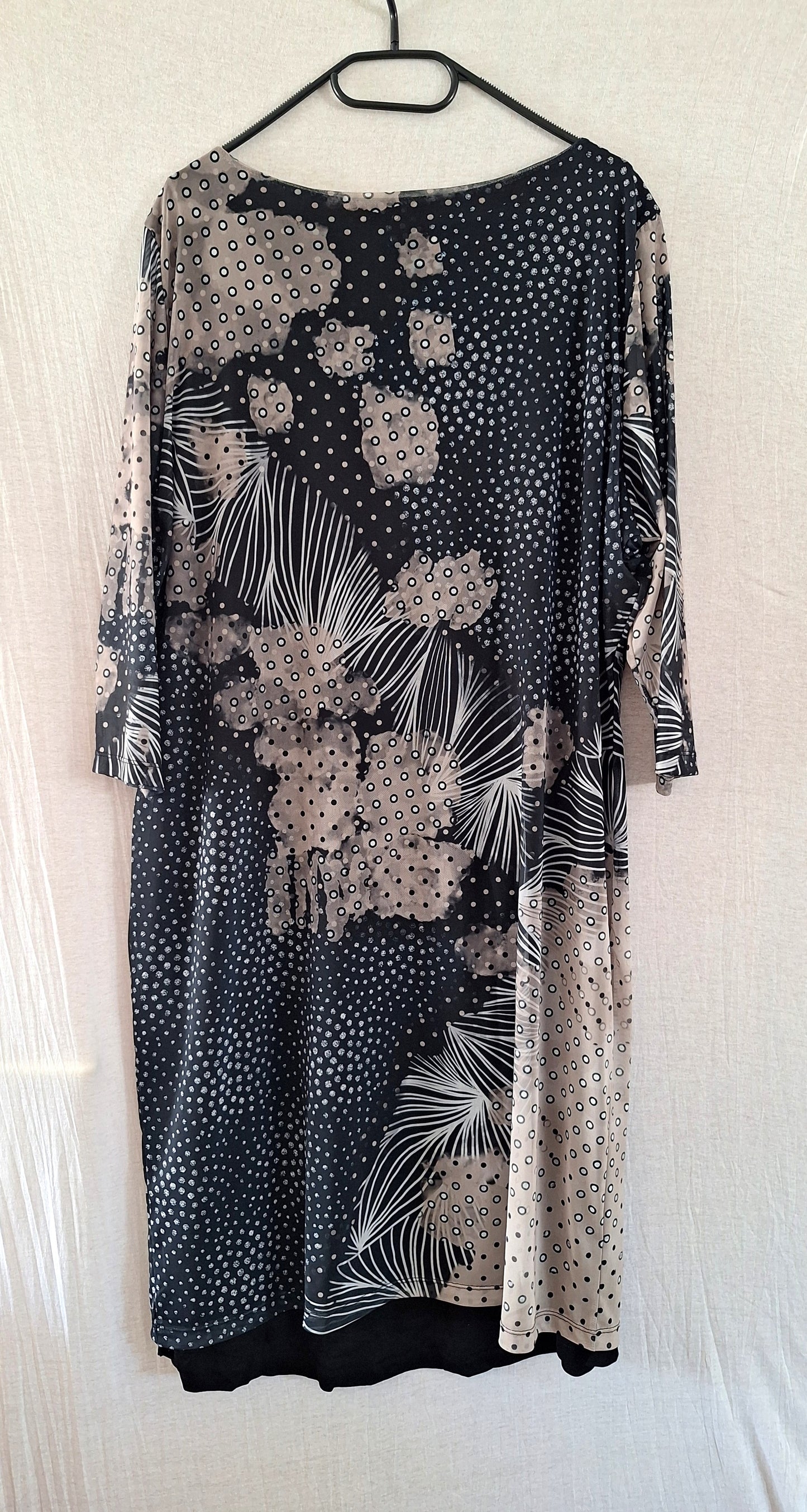 Gina Laura Midikleid Muster 42