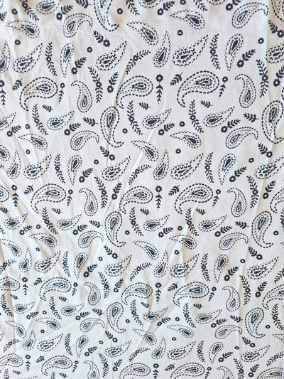 Infinity T-Shirt Paisleymuster 42