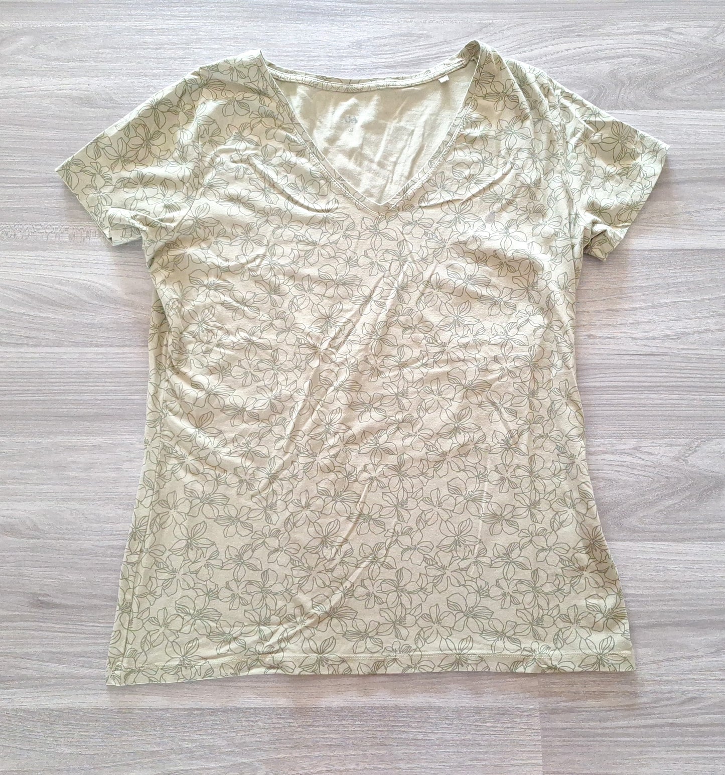 C&A T-Shirt Blumenprint 40