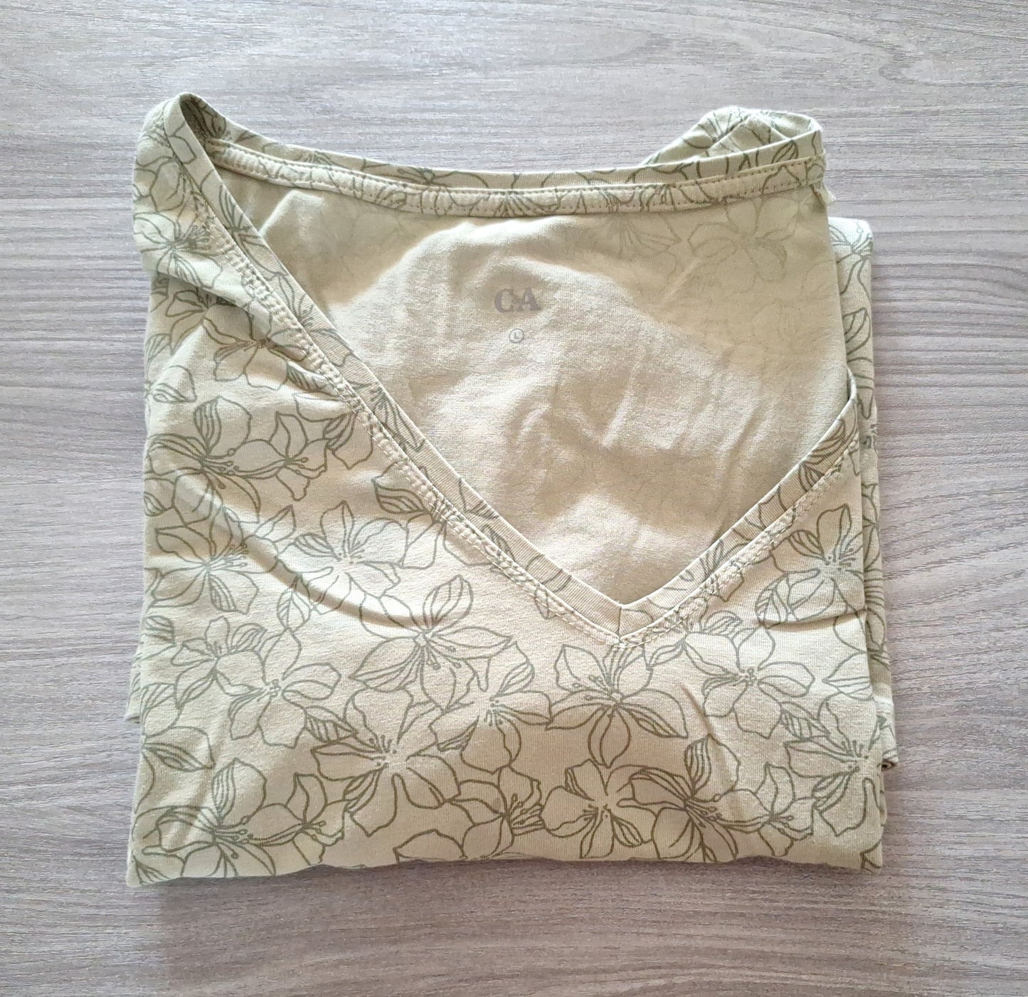 C&A T-Shirt Blumenprint 40