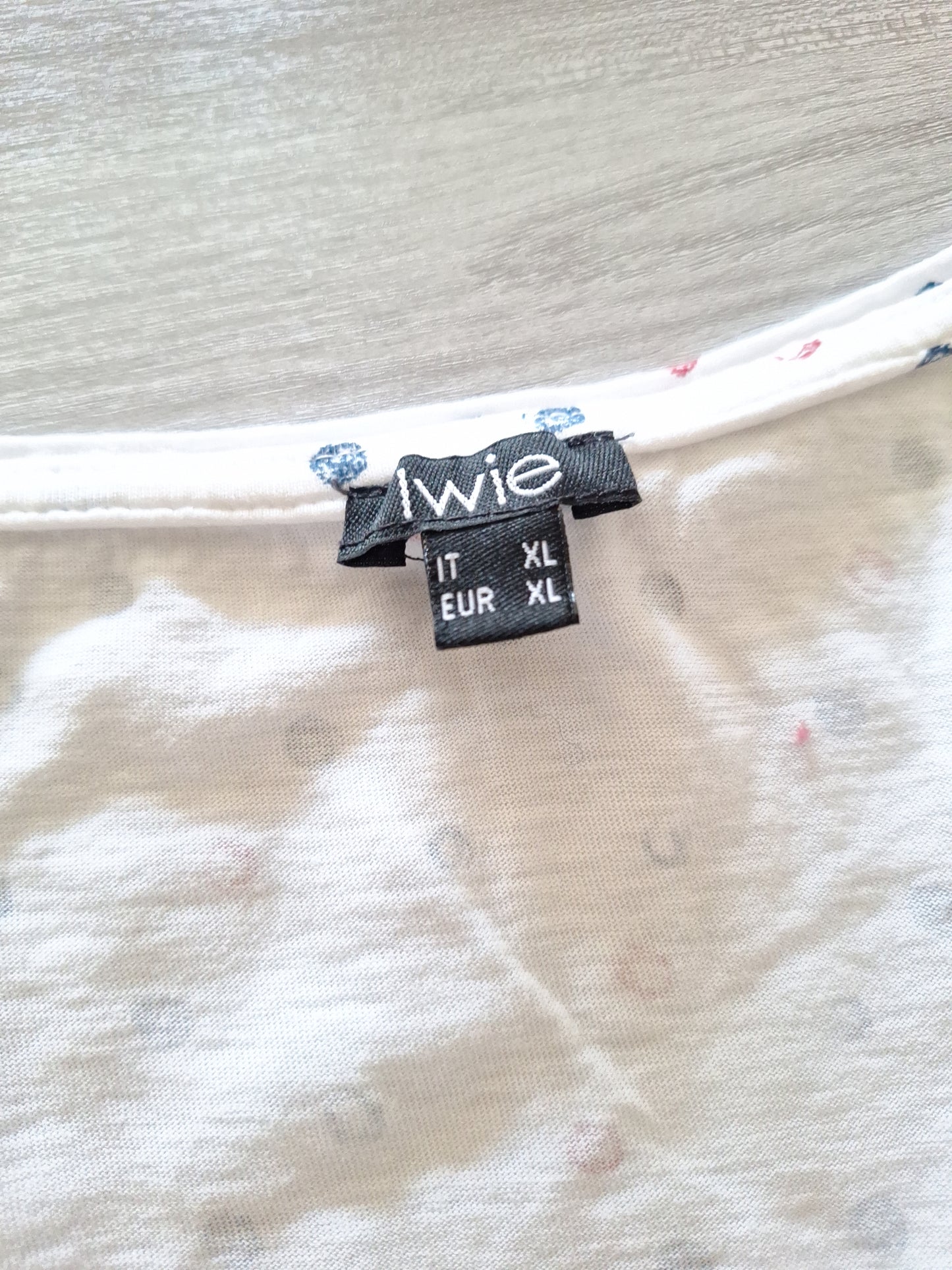 Iwie T-Shirt Tupfen 42