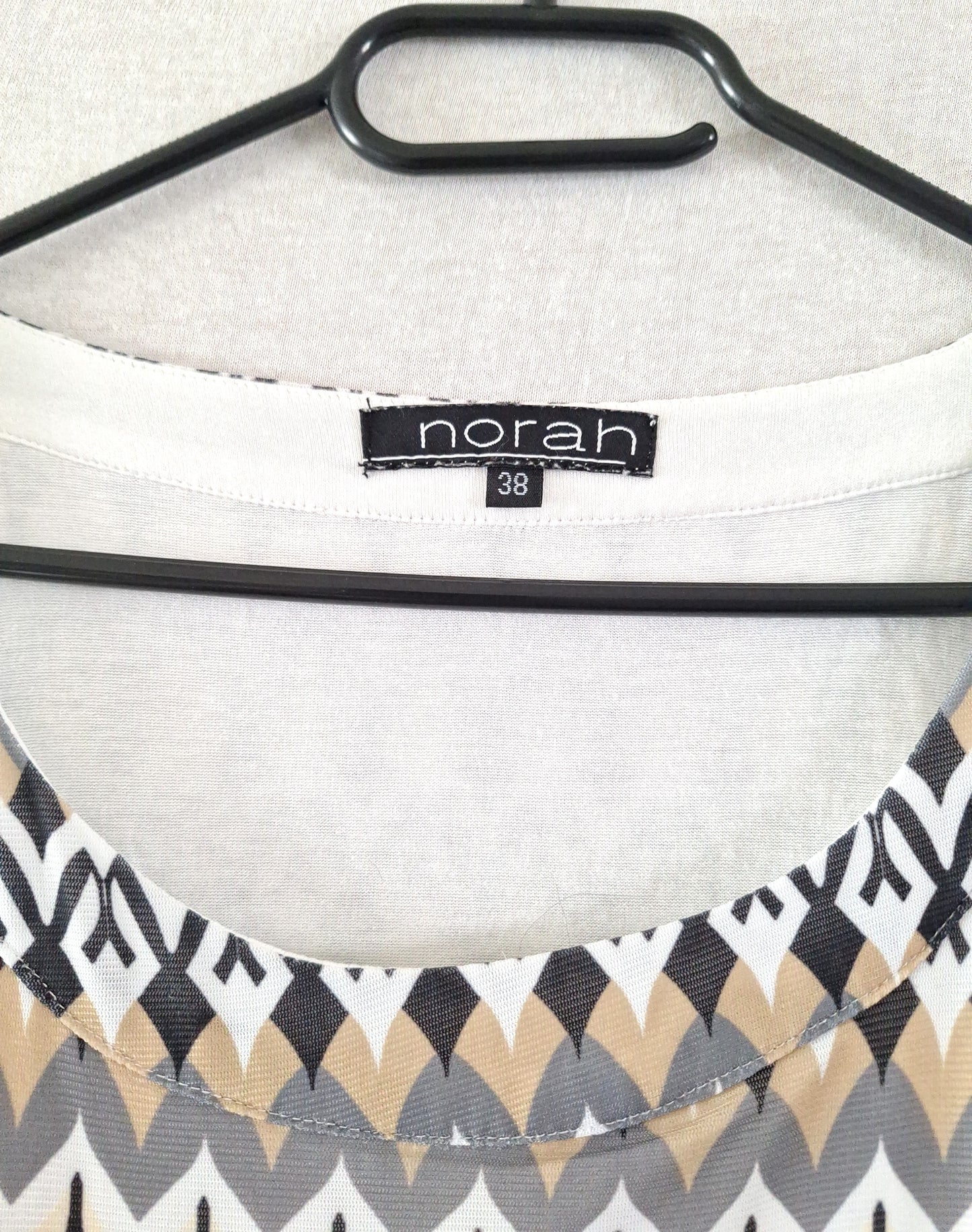 Norah Maxikleid 38