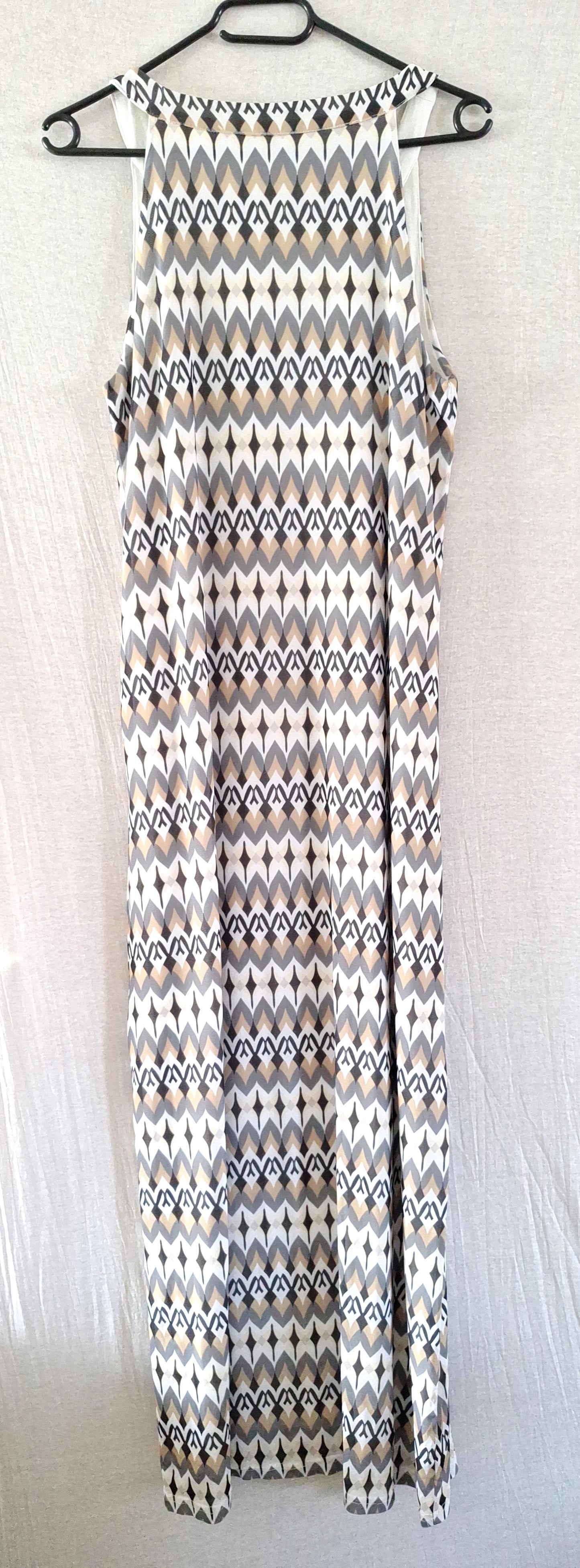 Norah Maxikleid 38