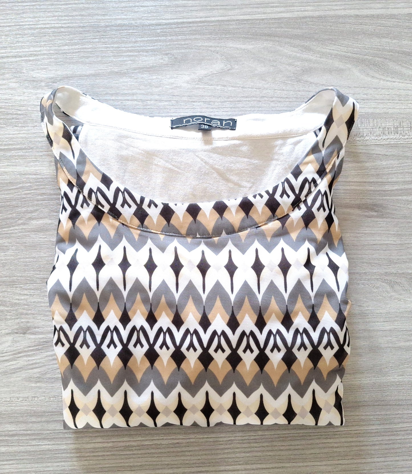 Norah Maxikleid 38