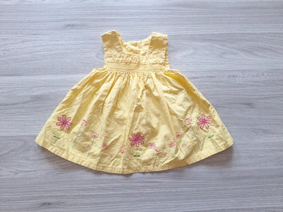 BabyChic Kleid Blumenstickerei 68