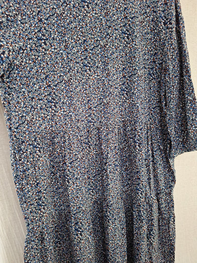 Montego Midikleid Stufen 44