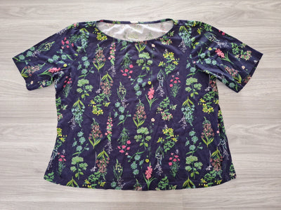 T-Shirt Blumenmuster 48