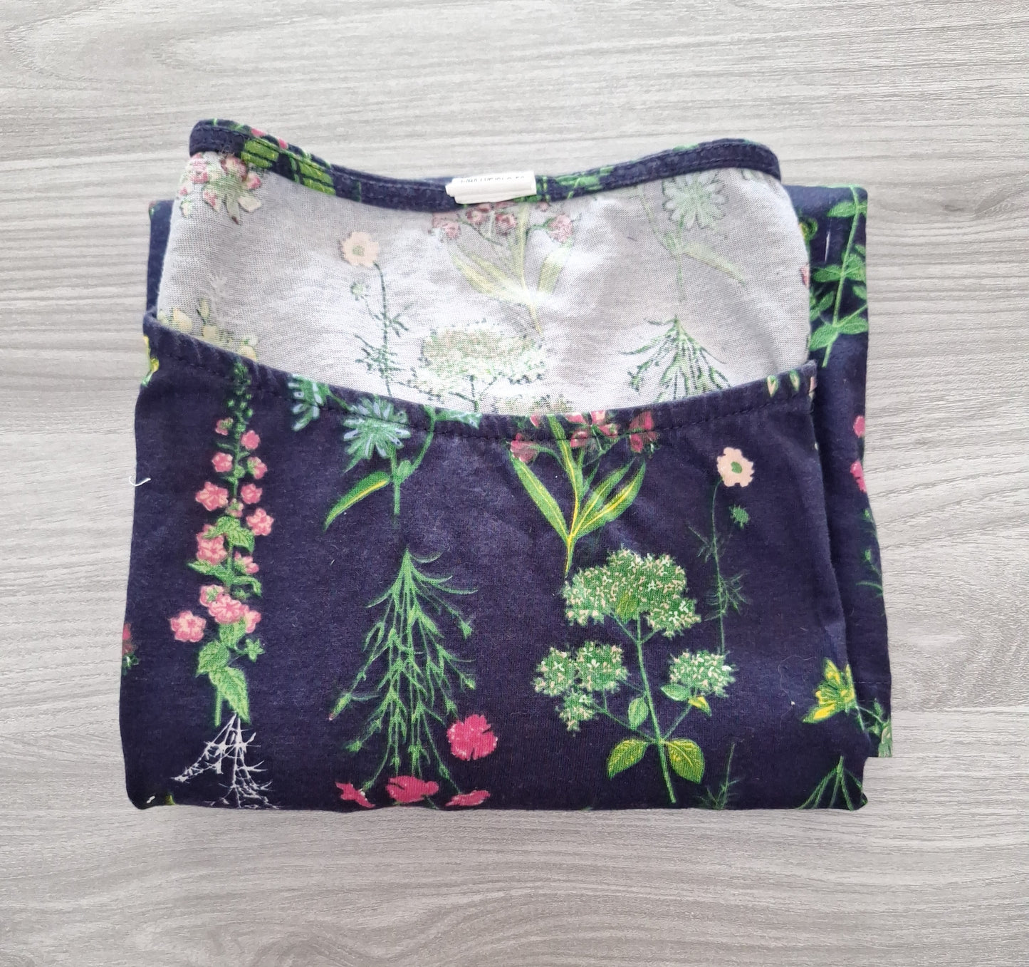 T-Shirt Blumenmuster 48