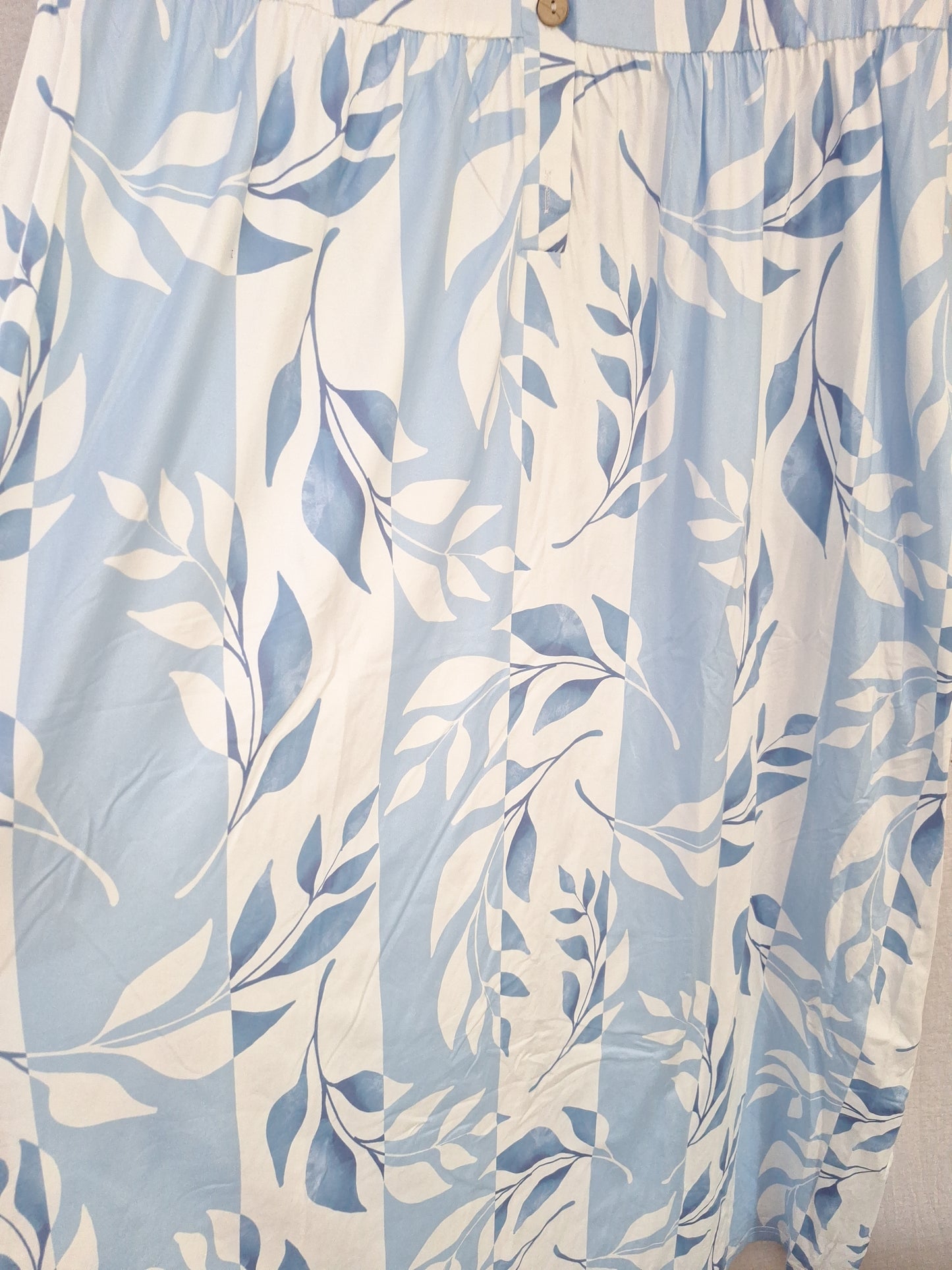 Noracora Maxikleid Blätter 40
