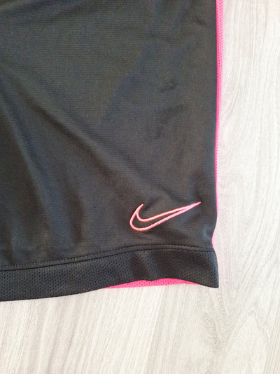 Nike Dri-FIT Sportshorts 146/158