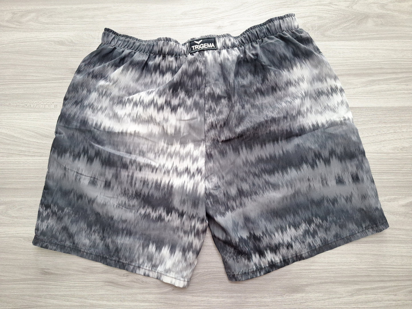 Trigema Badeshorts Farbverlauf XXL