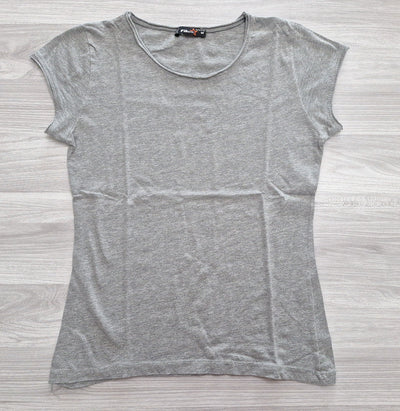 FB Sister Basic T-Shirt 38