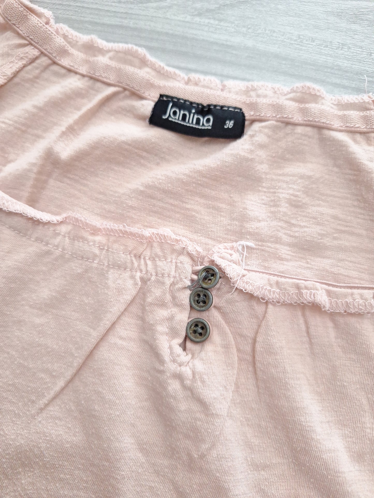 Janina Carmenshirt 36