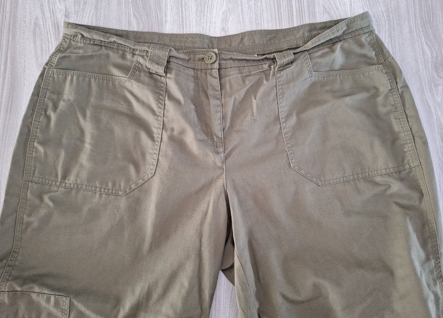 Casual Wear Cargohose Stickerei 44
