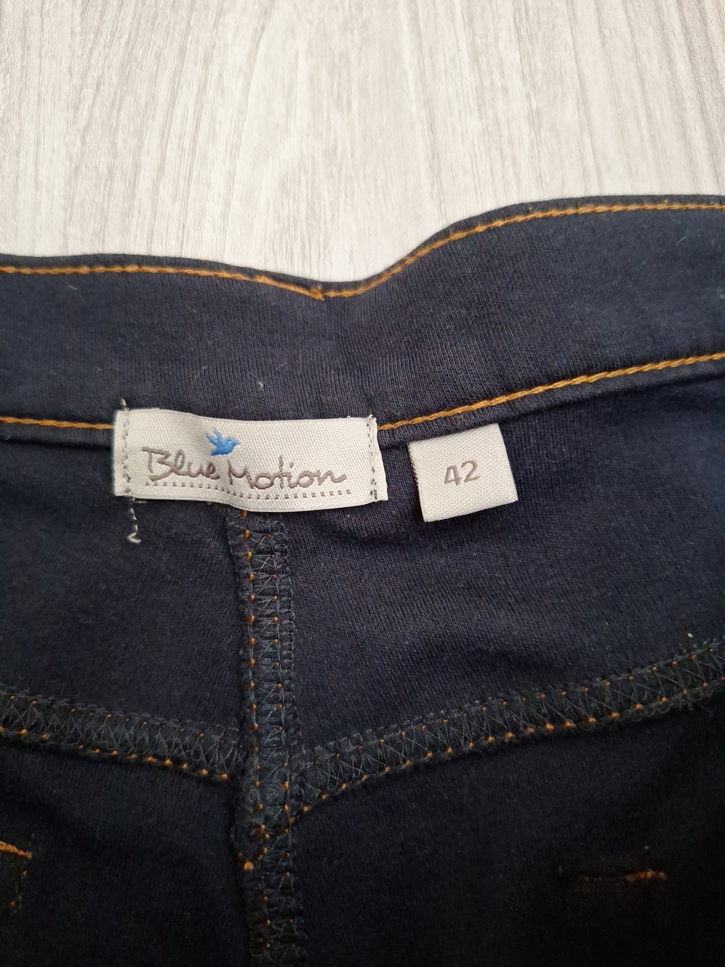 Blue Motion Jeggings 42