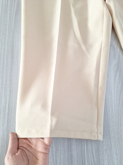 Caprihose Schmetterling 48