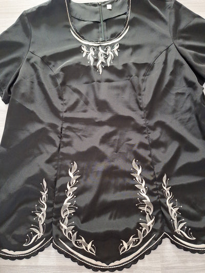 Blusenshirt Stickerei 48