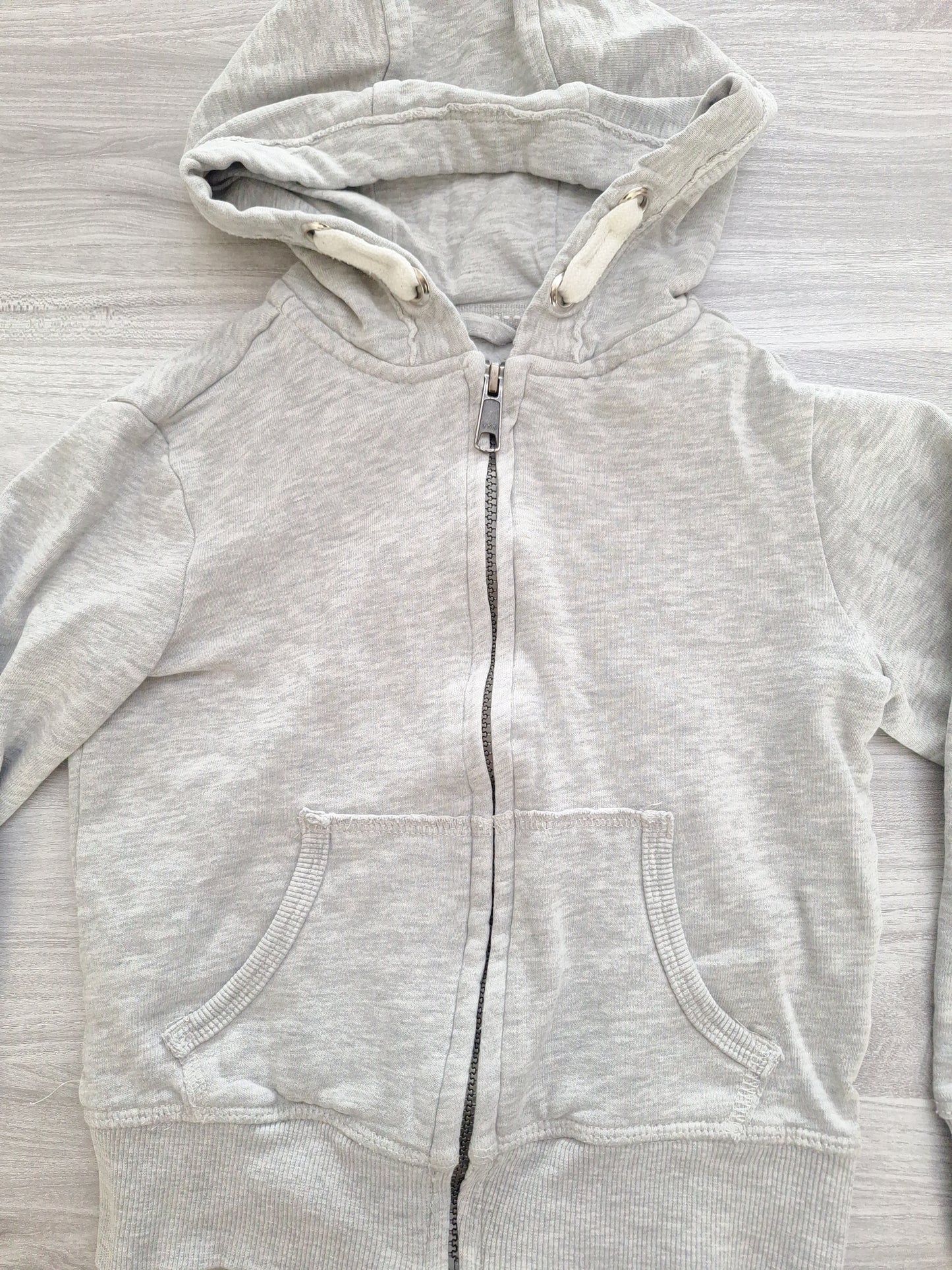 Alive Kapuzenjacke 110/116