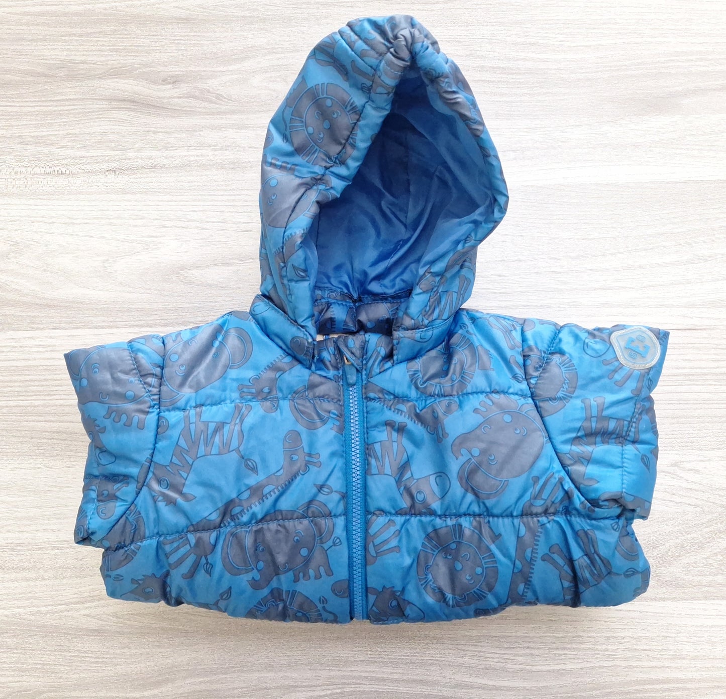 Esprit Winterjacke Tiere 74