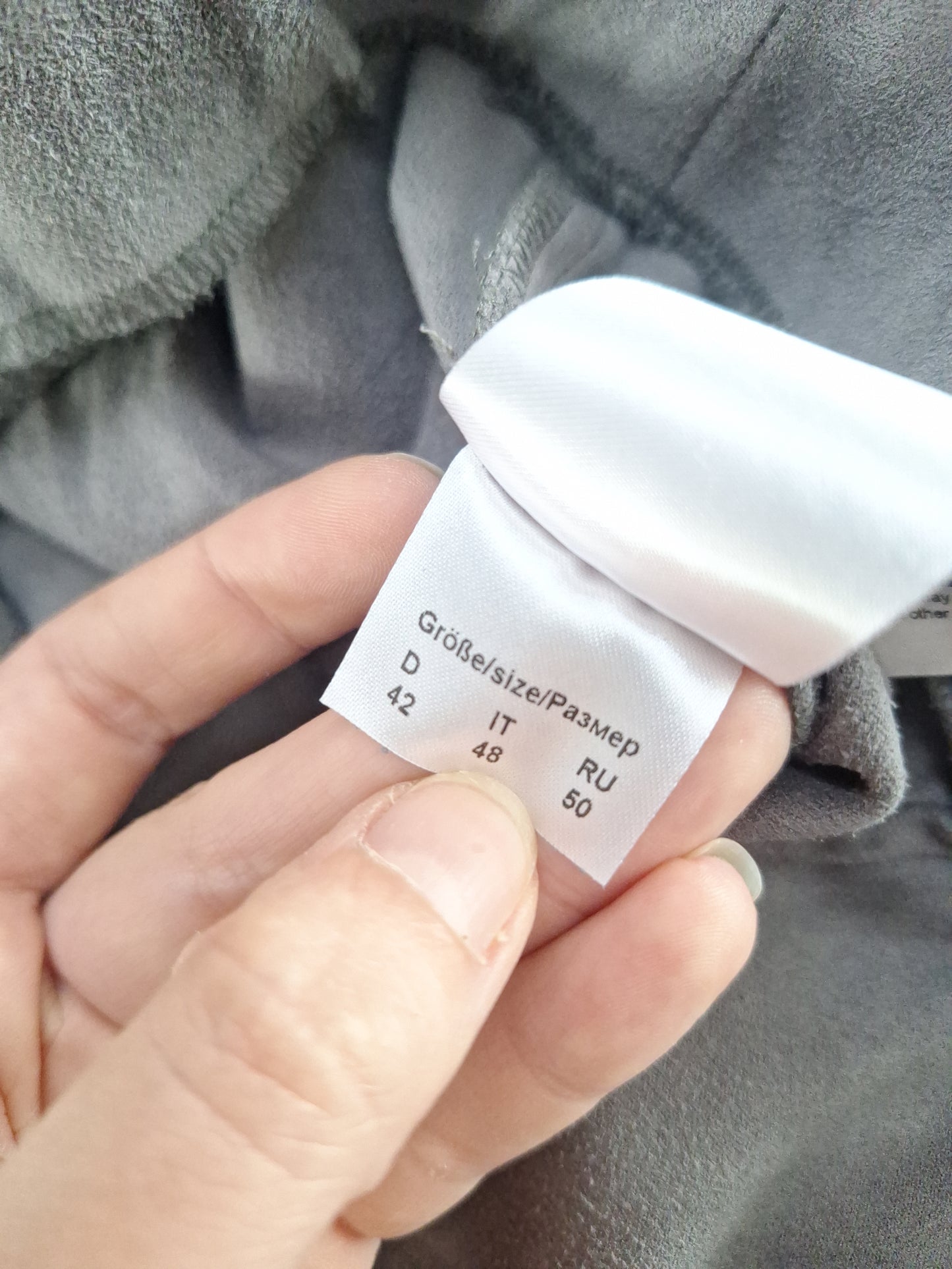 Pfeffinger Velourshose Bügelfalte 42