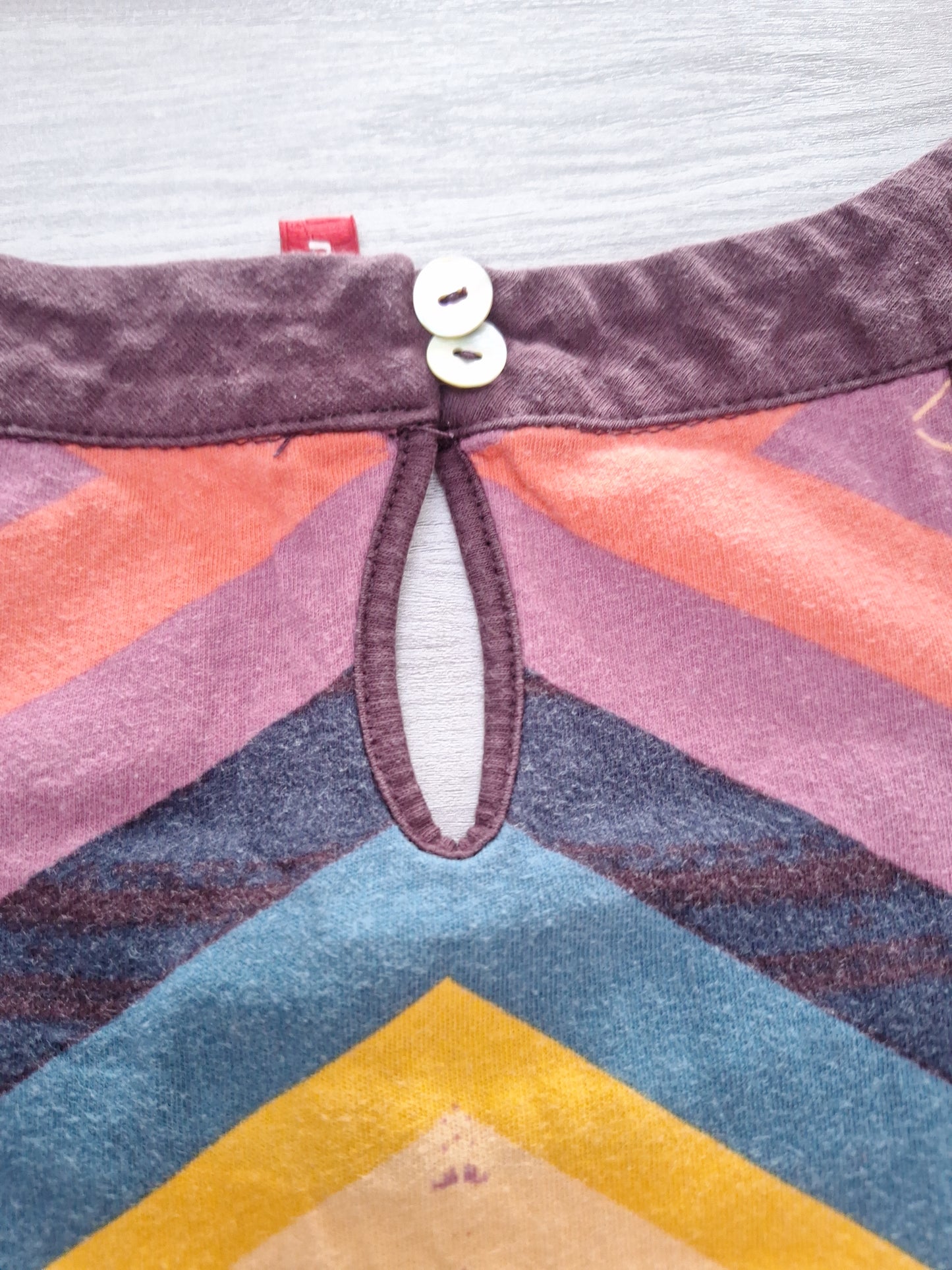 Manguun Top Ethno 38