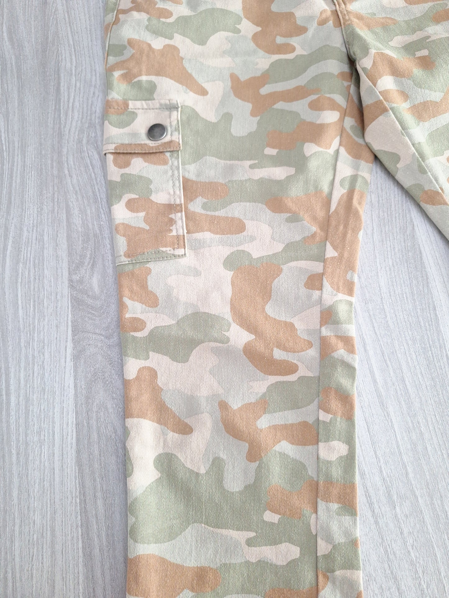 Janina Cargohose Camouflage 36